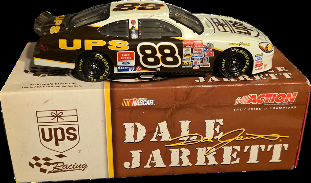 Dale Jarrett #88 UPS 2001 Ford Taurus 1:24 Action Diecast NASCAR Brown